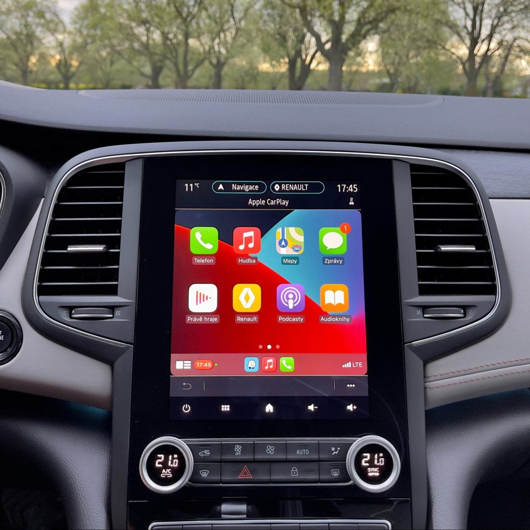 Apple Carplay pour RENAULT avec RLINK2