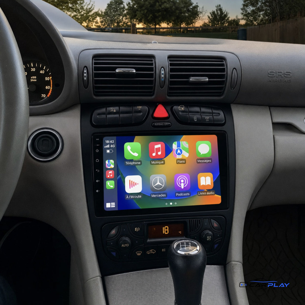 Écran CarPlay compatible avec Mercedes Classe C / CLK [2000-2005] Noir - Type A